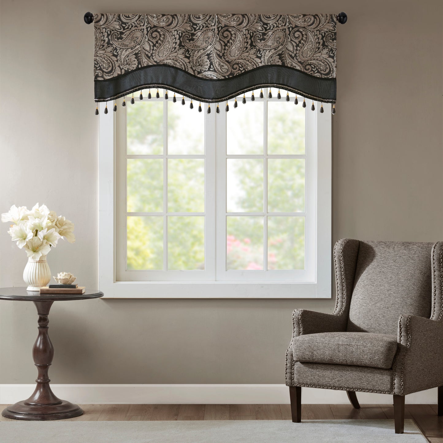 Jacquard Window Rod Pocket Valance With Beads Black 50x18'